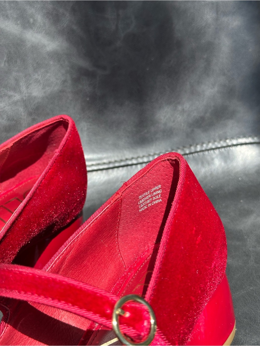 Deltan Red Velvet Mary Jane Block Heel Pumps 6.5 - Picture 5 of 7